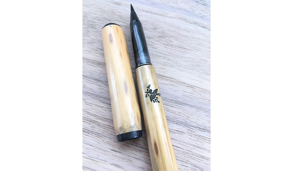 ローズ 筆ペンご紹介ページ I♡ROSYROSA メイクツールの天才 ROSYROSA特集｜【メイクアップ